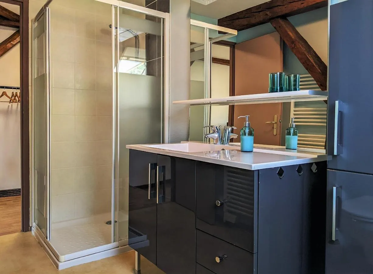 Apartment L'Ecrin Vue Lac 3 Etoiles - Parking Gratuit, Calme & Confort Sevrier