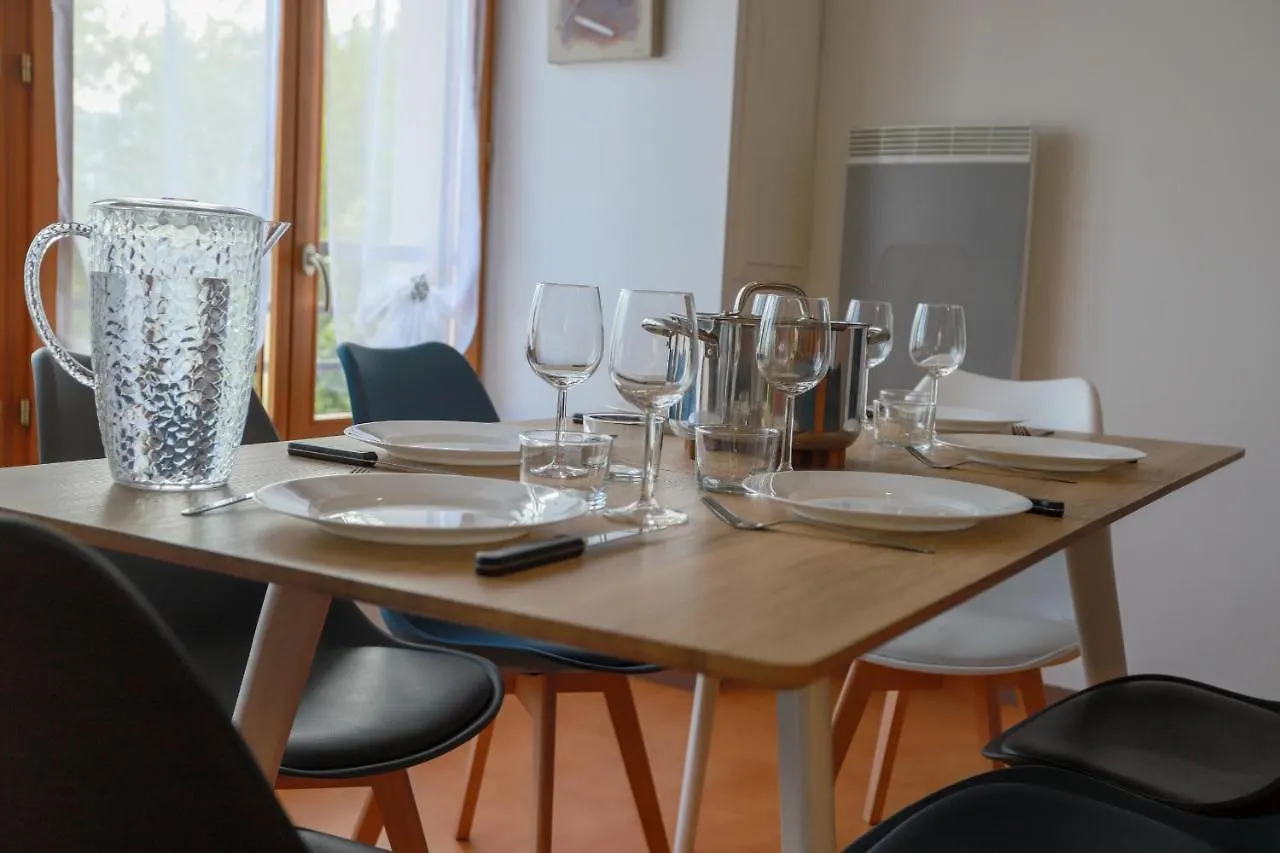 L'Ecrin Vue Lac 3 Etoiles - Parking Gratuit, Calme & Confort Sevrier Apartment