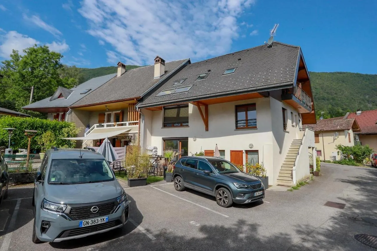 L'Ecrin Vue Lac 3 Etoiles - Parking Gratuit, Calme & Confort Sevrier France